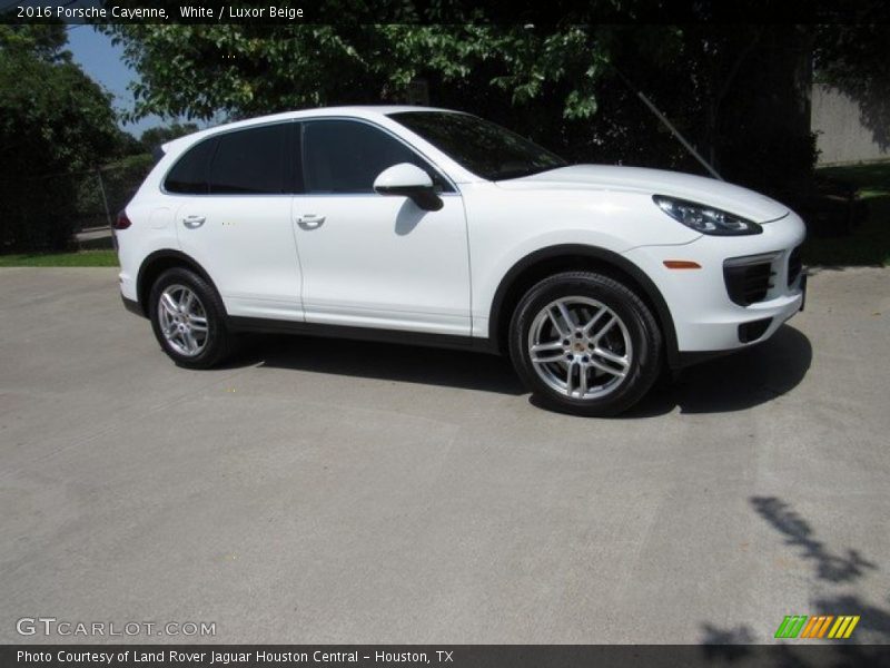 White / Luxor Beige 2016 Porsche Cayenne