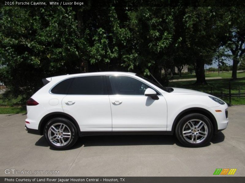 White / Luxor Beige 2016 Porsche Cayenne