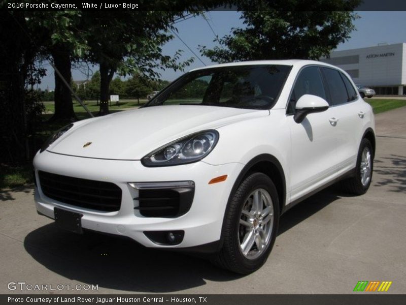 White / Luxor Beige 2016 Porsche Cayenne
