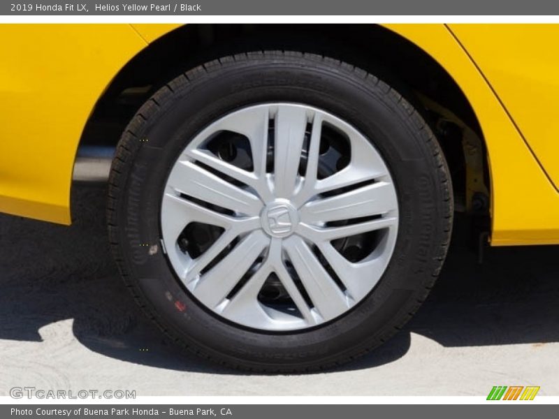 Helios Yellow Pearl / Black 2019 Honda Fit LX