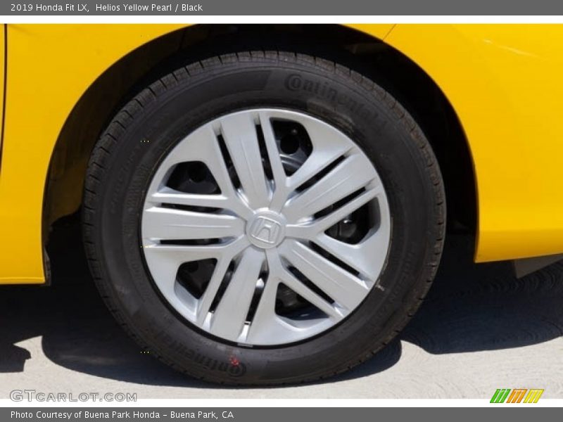 Helios Yellow Pearl / Black 2019 Honda Fit LX