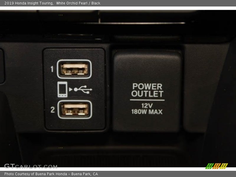 White Orchid Pearl / Black 2019 Honda Insight Touring