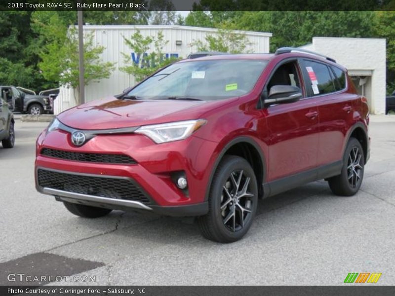 Ruby Flare Pearl / Black 2018 Toyota RAV4 SE