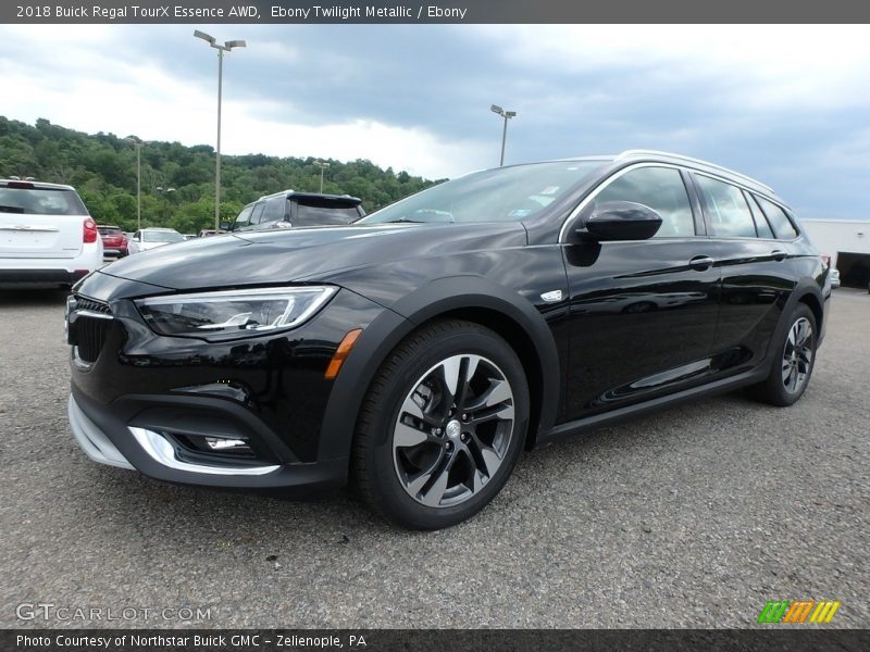 Front 3/4 View of 2018 Regal TourX Essence AWD