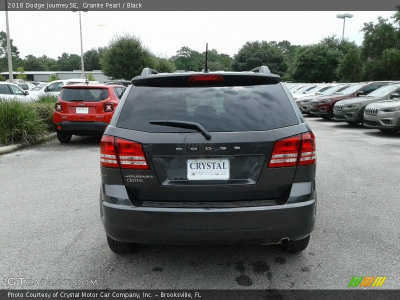 Granite Pearl / Black 2018 Dodge Journey SE