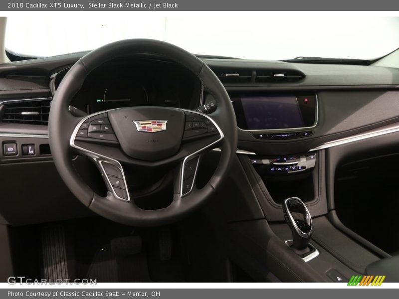 Stellar Black Metallic / Jet Black 2018 Cadillac XT5 Luxury