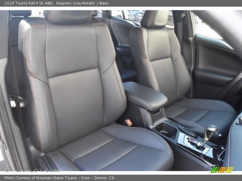 Magnetic Gray Metallic / Black 2018 Toyota RAV4 SE AWD