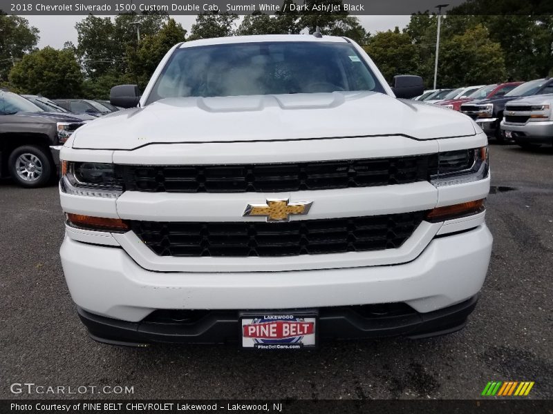 Summit White / Dark Ash/Jet Black 2018 Chevrolet Silverado 1500 Custom Double Cab