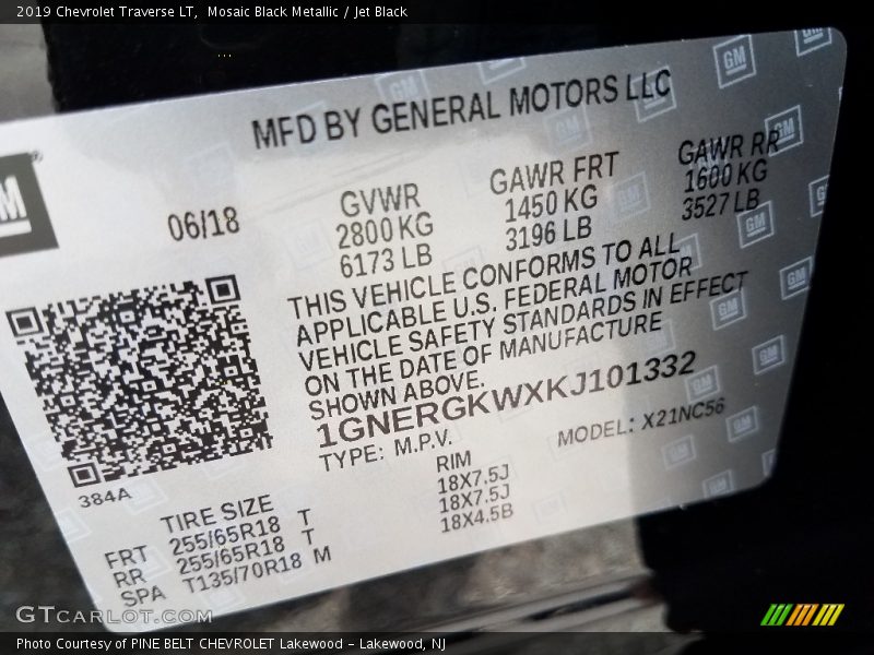 Mosaic Black Metallic / Jet Black 2019 Chevrolet Traverse LT