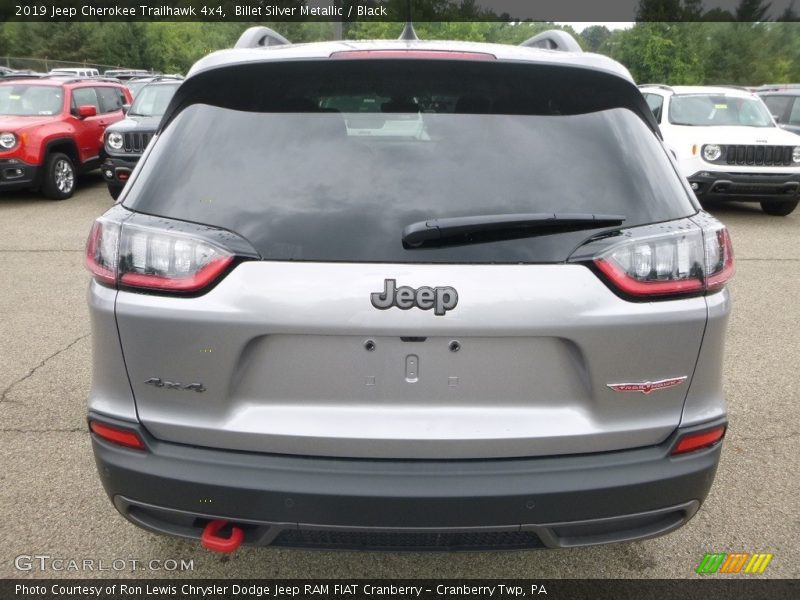 Billet Silver Metallic / Black 2019 Jeep Cherokee Trailhawk 4x4