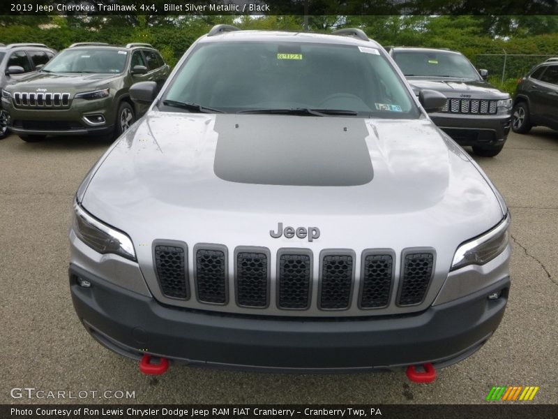 Billet Silver Metallic / Black 2019 Jeep Cherokee Trailhawk 4x4