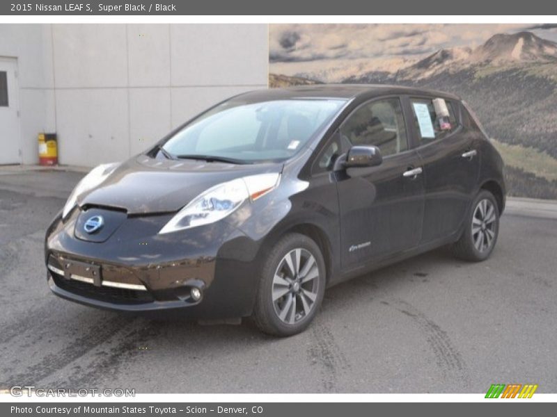 Super Black / Black 2015 Nissan LEAF S