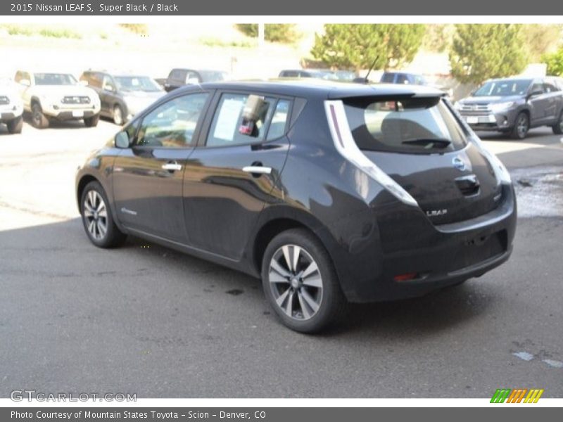 Super Black / Black 2015 Nissan LEAF S