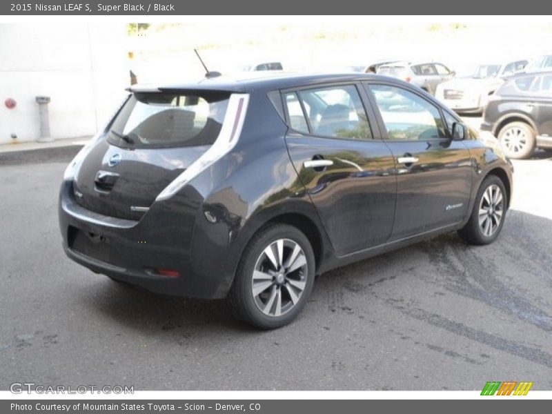 Super Black / Black 2015 Nissan LEAF S