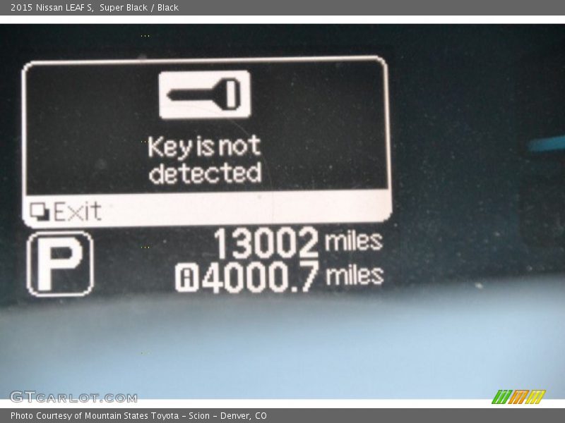 Super Black / Black 2015 Nissan LEAF S