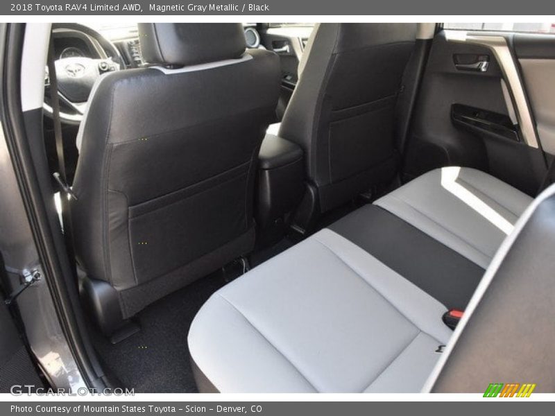 Magnetic Gray Metallic / Black 2018 Toyota RAV4 Limited AWD