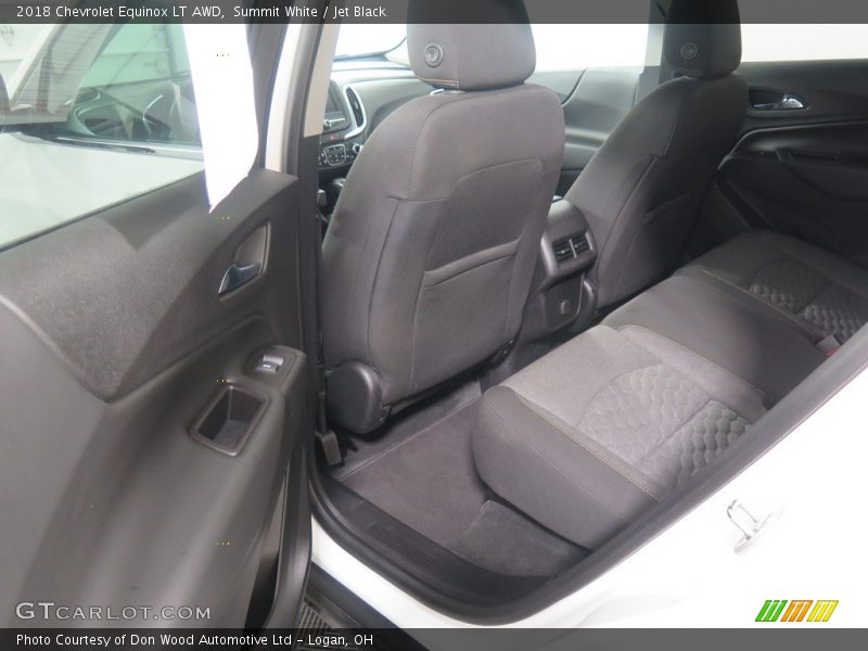 Summit White / Jet Black 2018 Chevrolet Equinox LT AWD