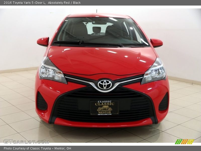 Absolutely Red / Black 2016 Toyota Yaris 5-Door L