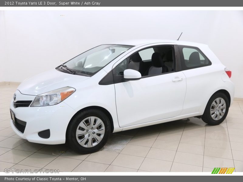 Super White / Ash Gray 2012 Toyota Yaris LE 3 Door