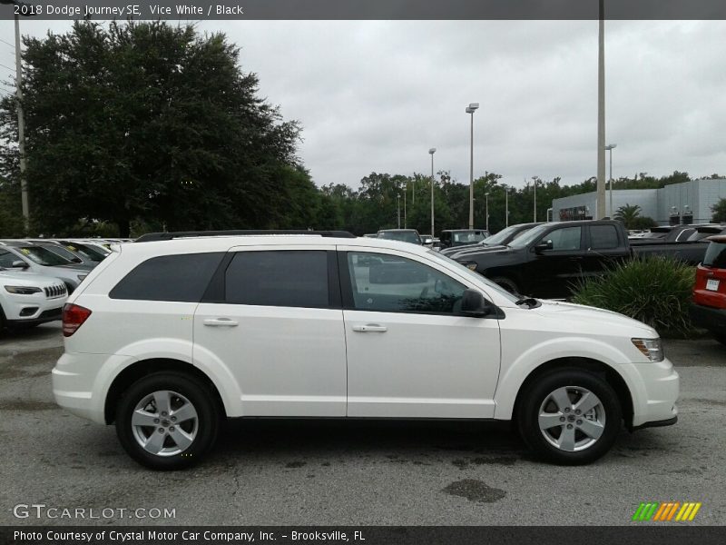 Vice White / Black 2018 Dodge Journey SE