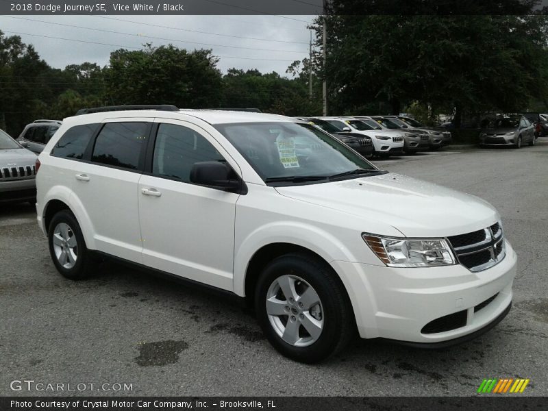 Vice White / Black 2018 Dodge Journey SE
