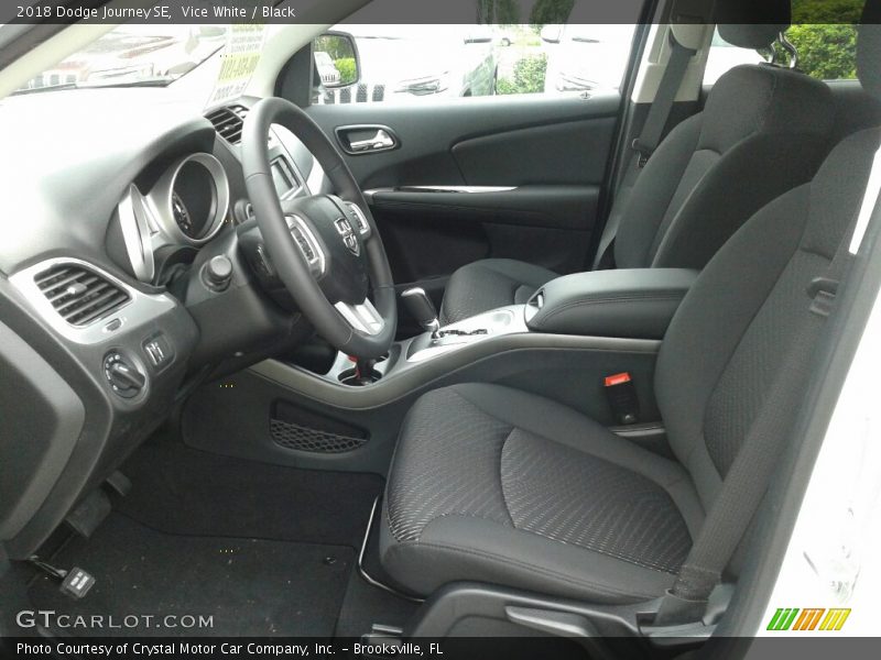 Vice White / Black 2018 Dodge Journey SE