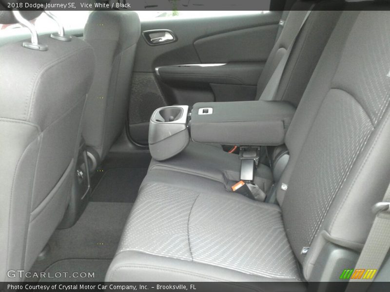 Vice White / Black 2018 Dodge Journey SE