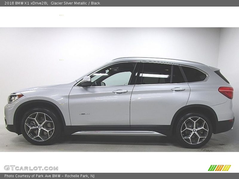 Glacier Silver Metallic / Black 2018 BMW X1 xDrive28i