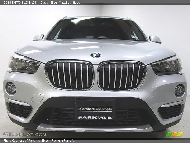 Glacier Silver Metallic / Black 2018 BMW X1 xDrive28i
