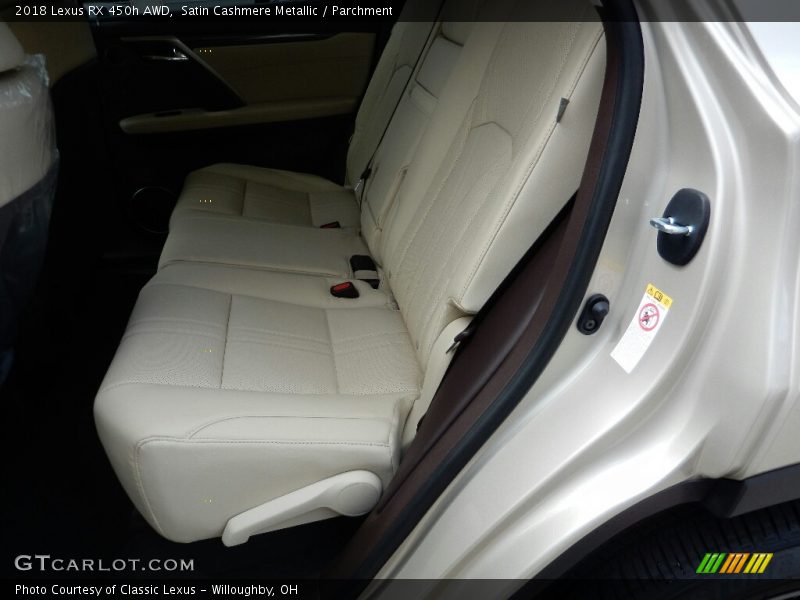 Rear Seat of 2018 RX 450h AWD