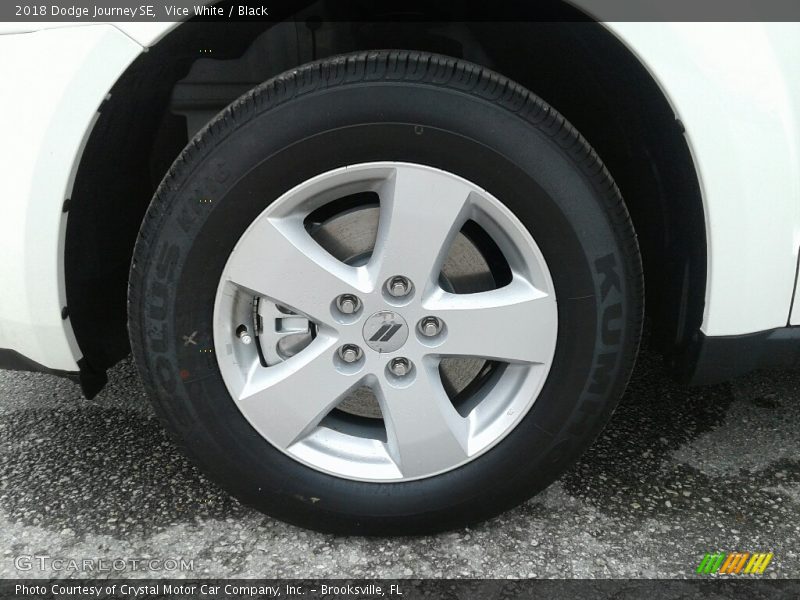 Vice White / Black 2018 Dodge Journey SE