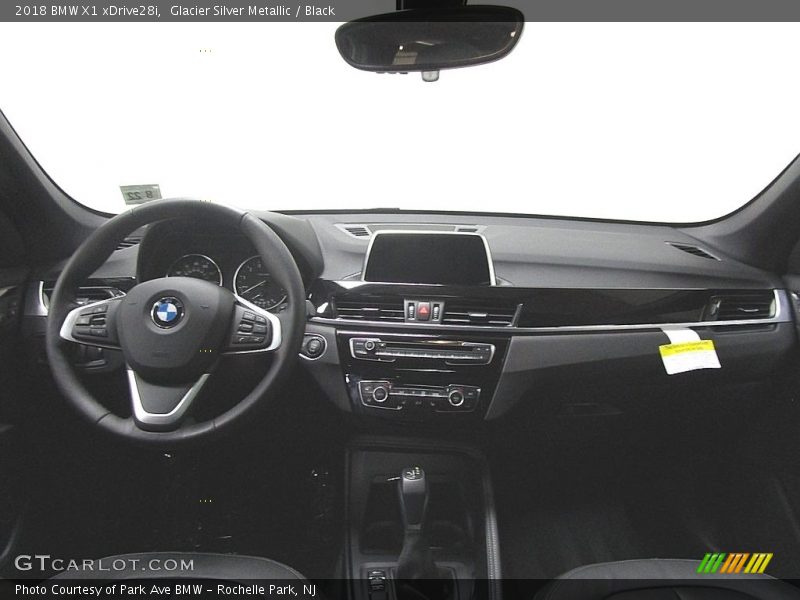 Glacier Silver Metallic / Black 2018 BMW X1 xDrive28i