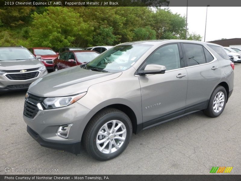 Pepperdust Metallic / Jet Black 2019 Chevrolet Equinox LT AWD