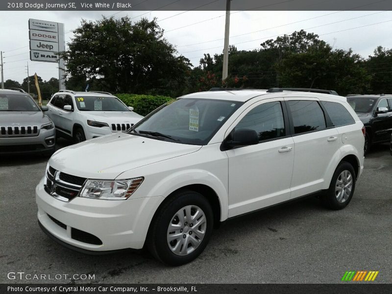 Vice White / Black 2018 Dodge Journey SE