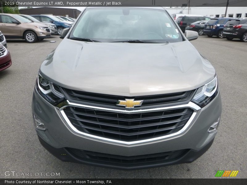 Pepperdust Metallic / Jet Black 2019 Chevrolet Equinox LT AWD