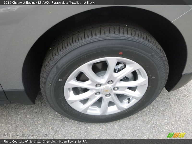 Pepperdust Metallic / Jet Black 2019 Chevrolet Equinox LT AWD