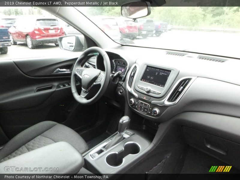 Pepperdust Metallic / Jet Black 2019 Chevrolet Equinox LT AWD