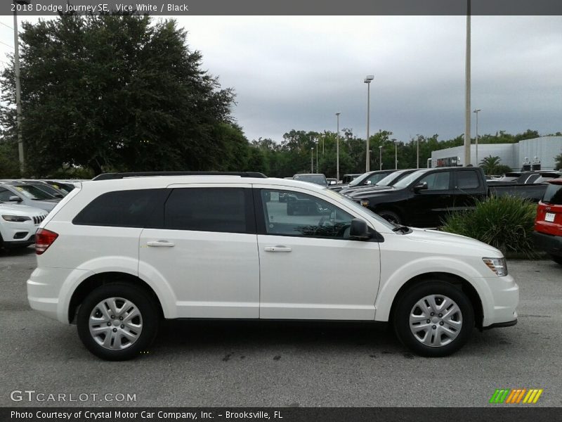 Vice White / Black 2018 Dodge Journey SE