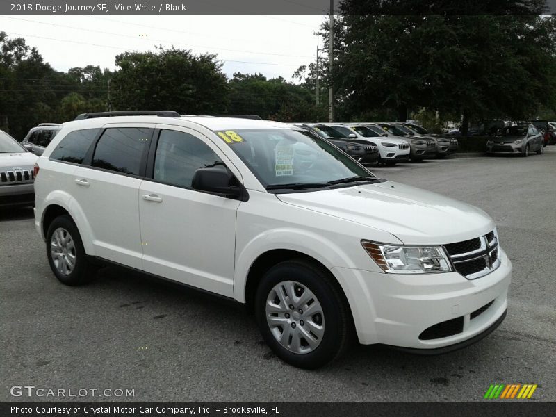 Vice White / Black 2018 Dodge Journey SE