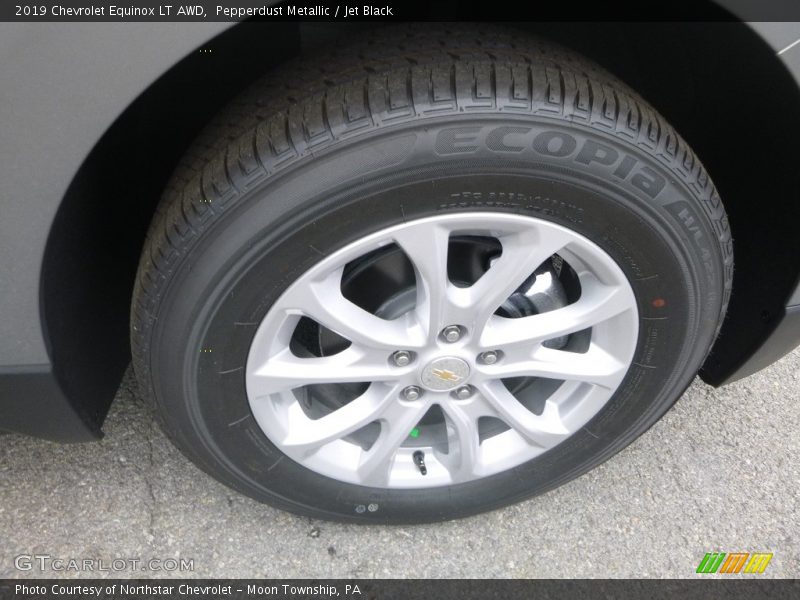 Pepperdust Metallic / Jet Black 2019 Chevrolet Equinox LT AWD