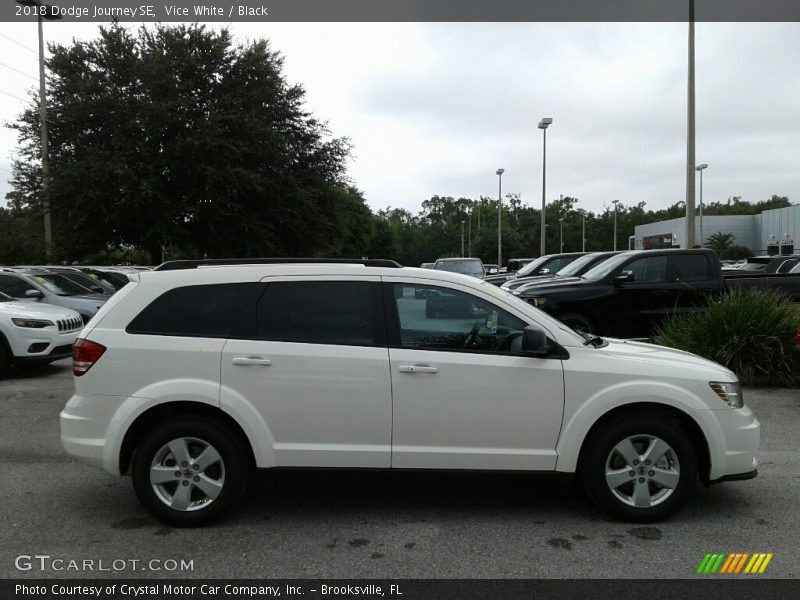 Vice White / Black 2018 Dodge Journey SE
