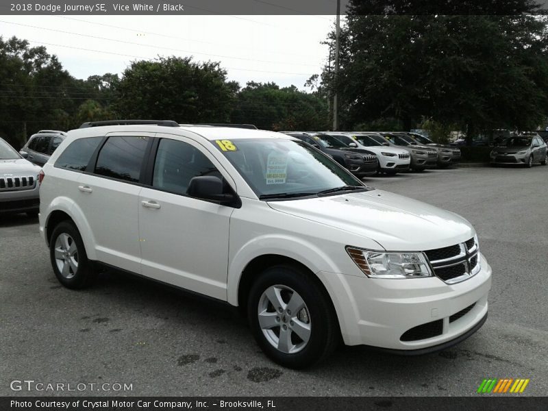 Vice White / Black 2018 Dodge Journey SE