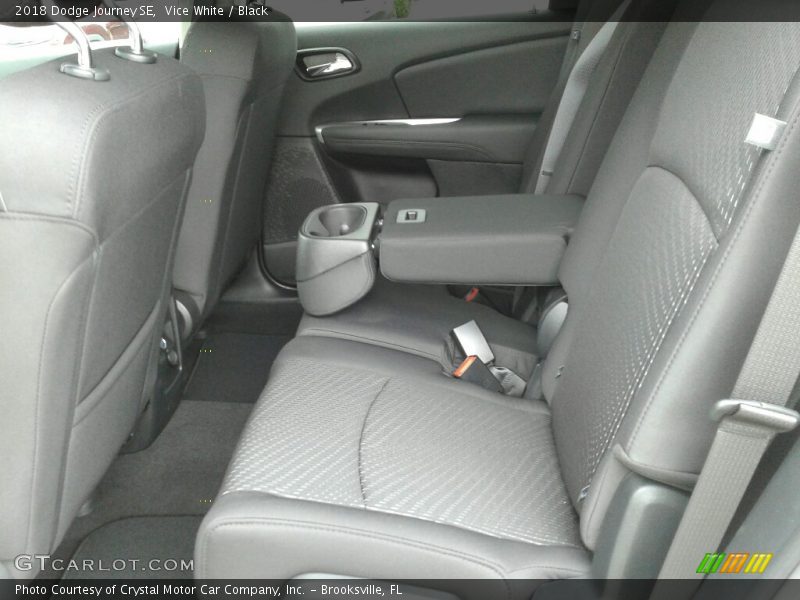 Vice White / Black 2018 Dodge Journey SE