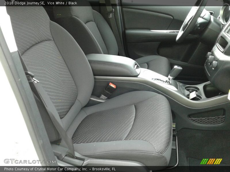 Vice White / Black 2018 Dodge Journey SE