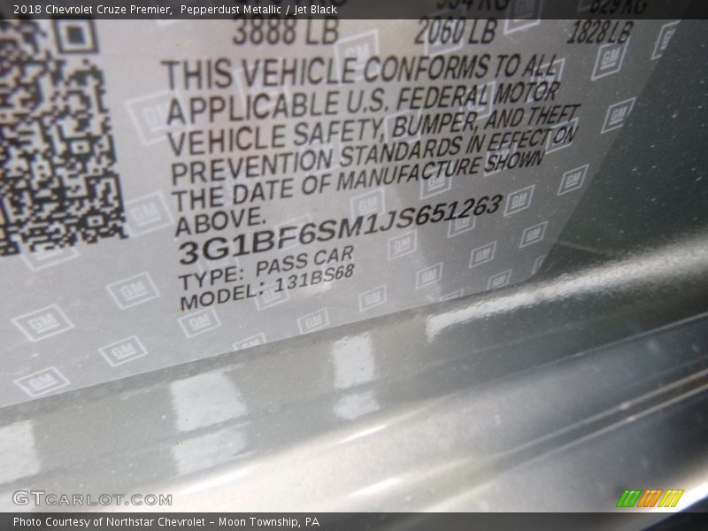 Pepperdust Metallic / Jet Black 2018 Chevrolet Cruze Premier