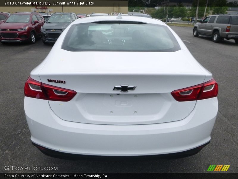 Summit White / Jet Black 2018 Chevrolet Malibu LT