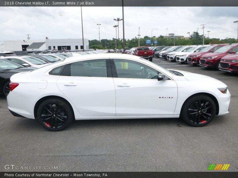 Summit White / Jet Black 2018 Chevrolet Malibu LT