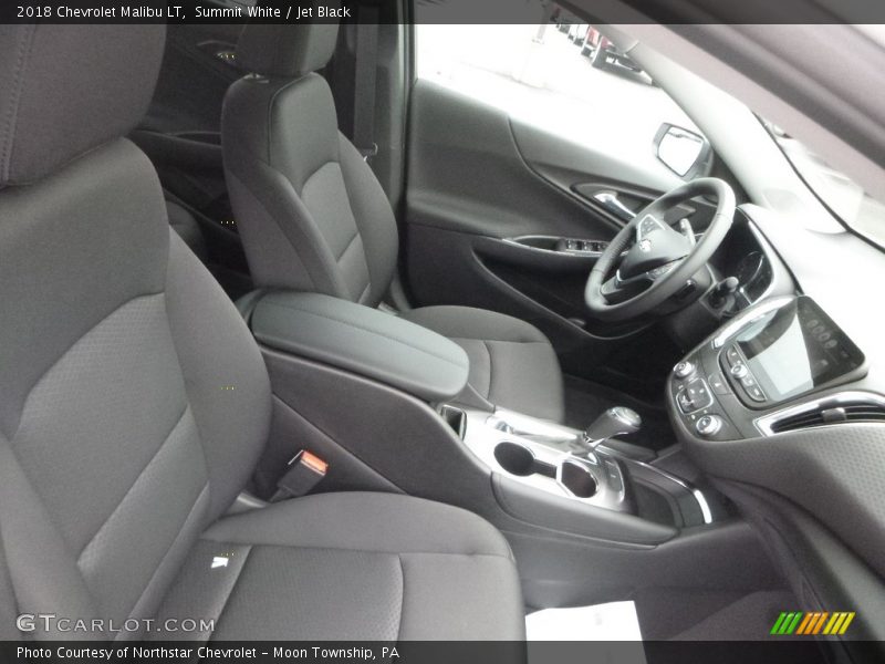 Summit White / Jet Black 2018 Chevrolet Malibu LT