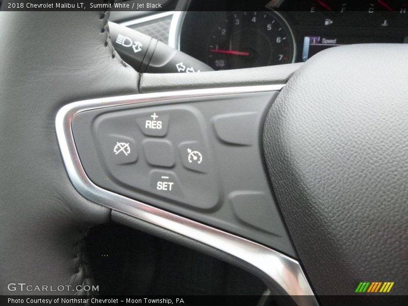 Summit White / Jet Black 2018 Chevrolet Malibu LT