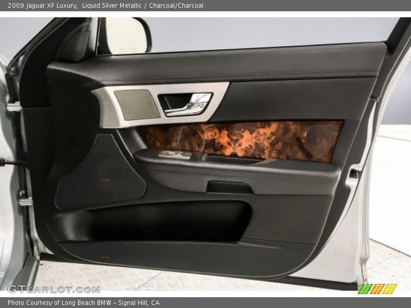 Liquid Silver Metallic / Charcoal/Charcoal 2009 Jaguar XF Luxury